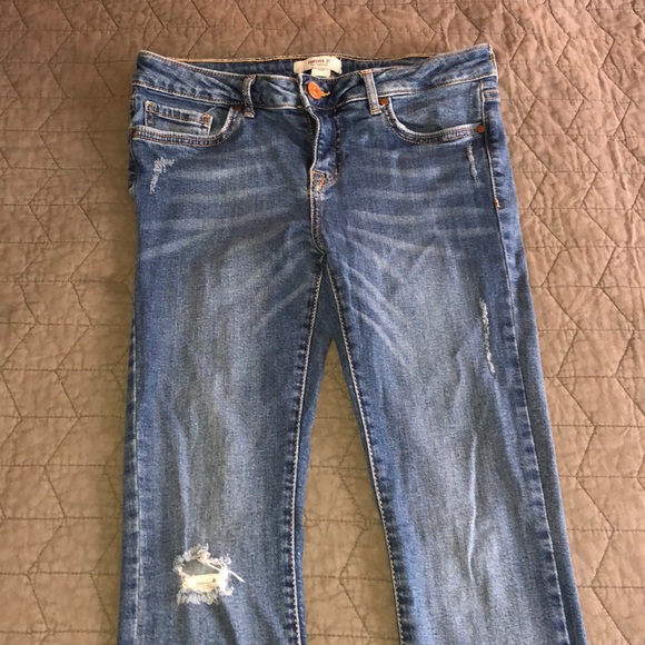 Forever 21 Skinny Jeans - Picture 2 of 3